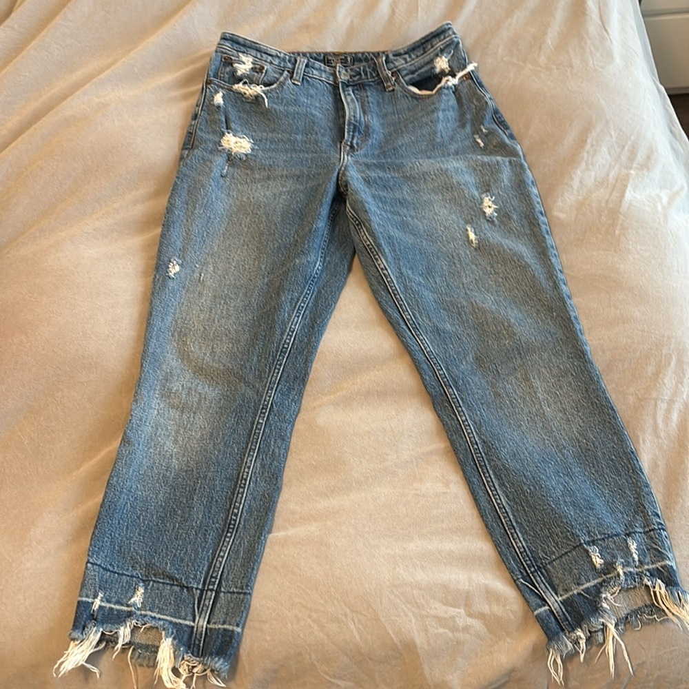 Abercrombie and Fitch Curve Love High Rise Mom Jean